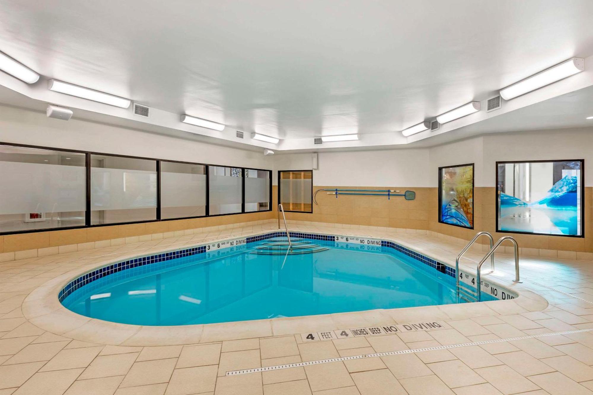 Comfort Inn & Suites Verona At Turning Stone Resort Casino Exterior foto