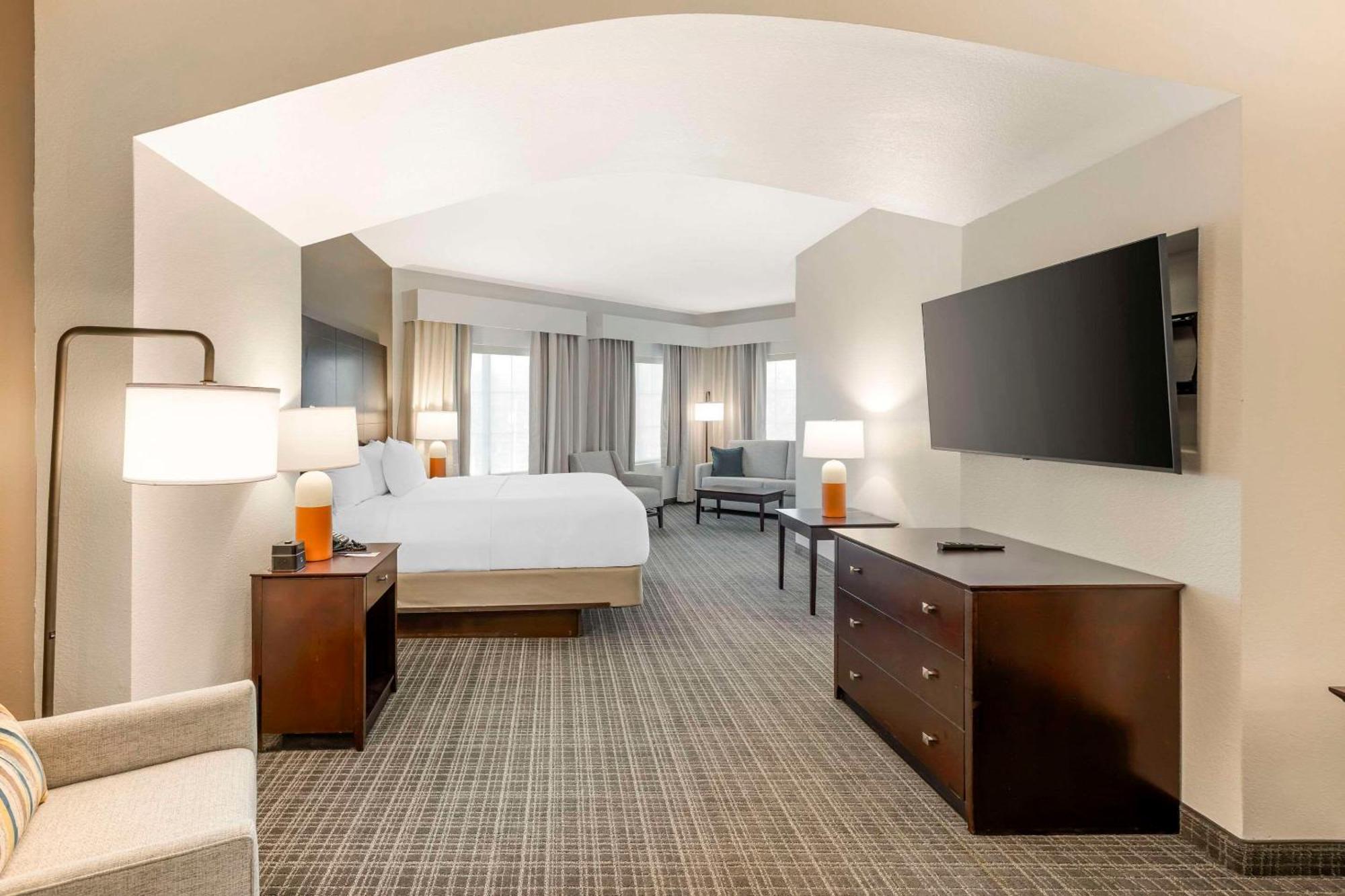 Comfort Inn & Suites Verona At Turning Stone Resort Casino Exterior foto