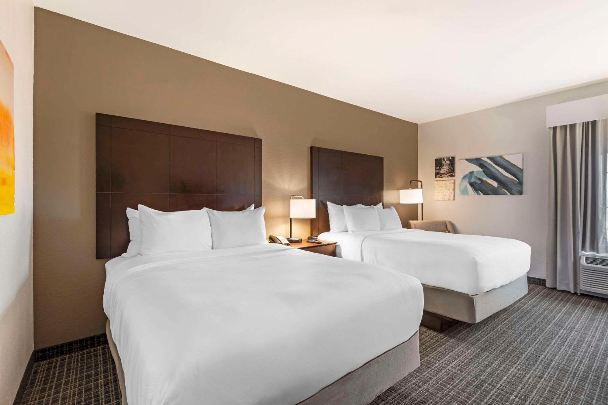 Comfort Inn & Suites Verona At Turning Stone Resort Casino Exterior foto